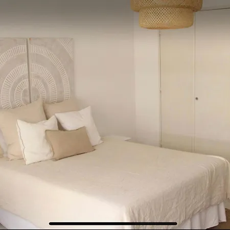 Beach Studio Juan Les Pins 아파트 앙티브